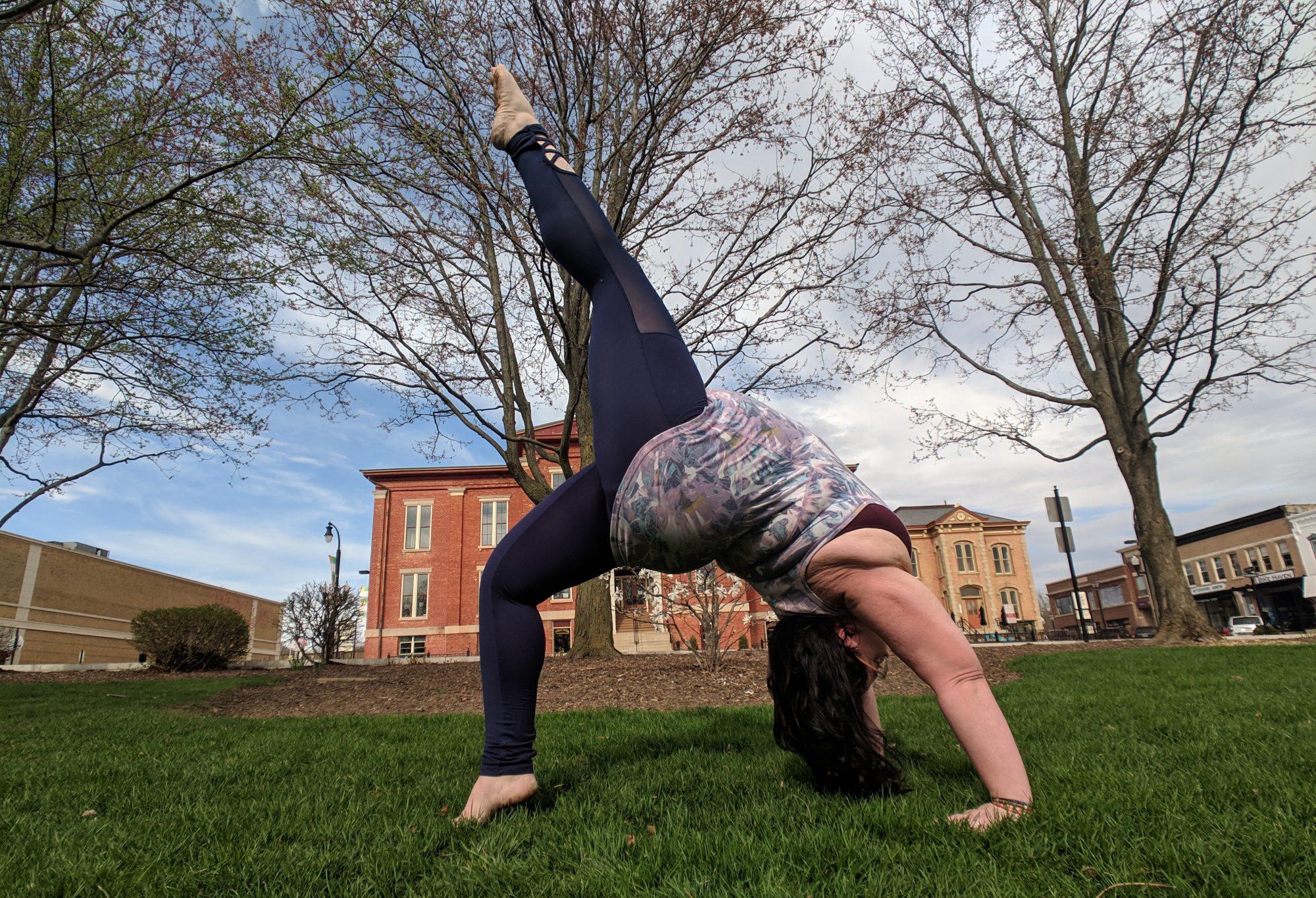 Sí, soy gorda, también soy una maldita buena profesora de yoga.