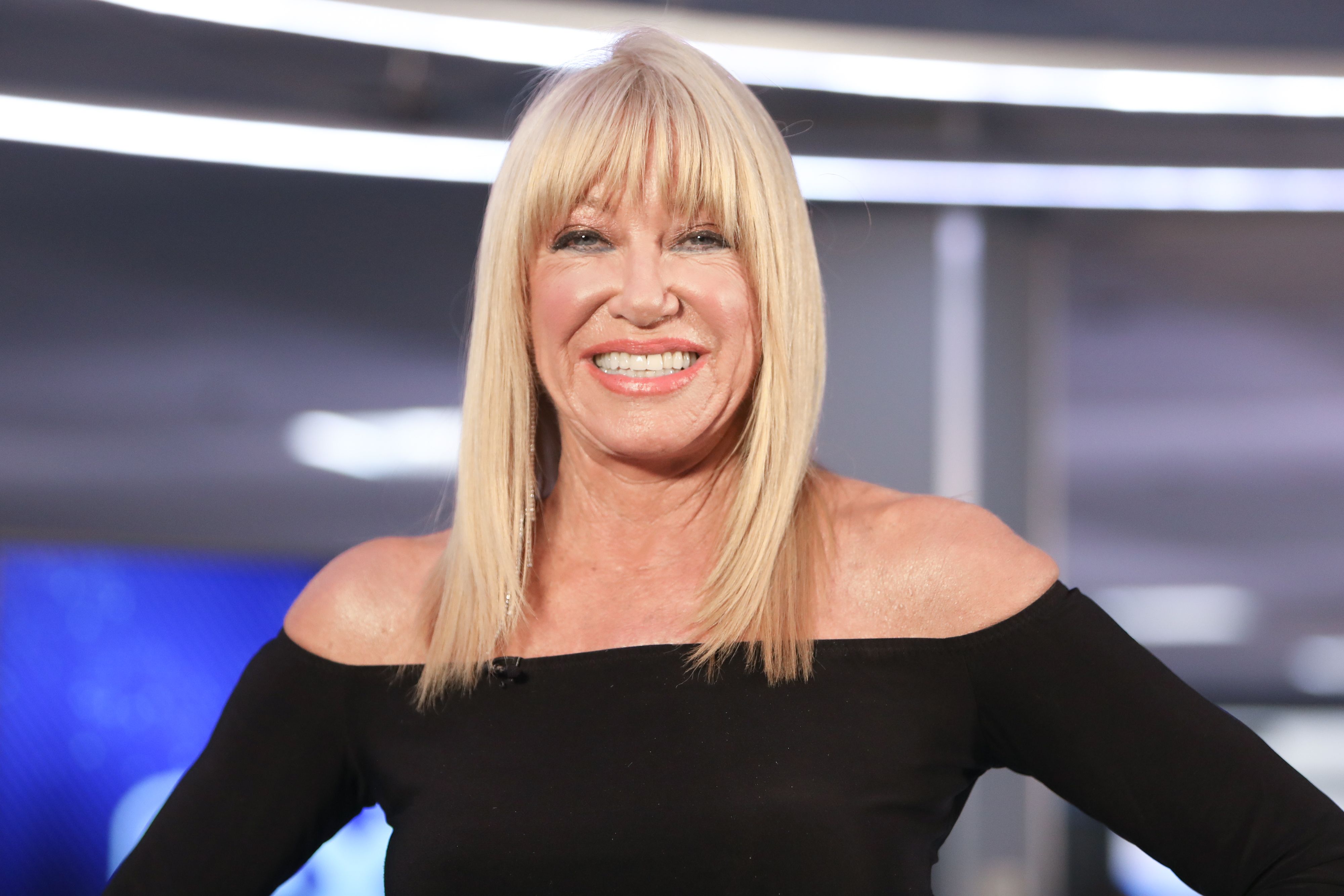 Suzanne Somers se ha sometido a una cirugía de cuello después de una caída en casa