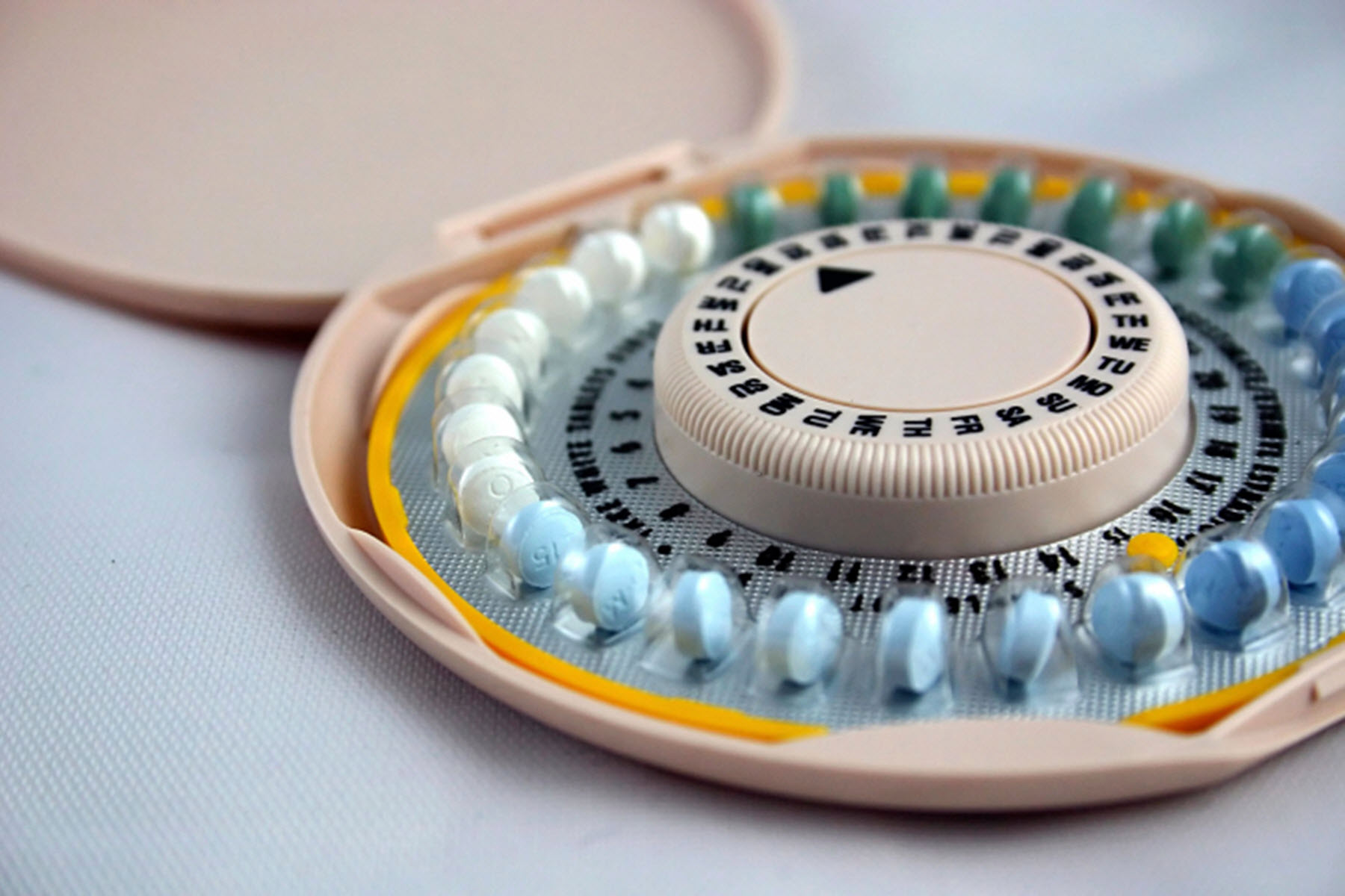 ¿Su píldora anticonceptiva genérica es realmente la misma que la versión de marca?