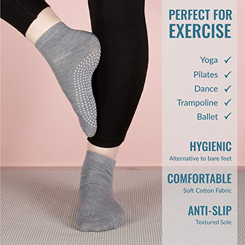 3 x Pairs Non Slip Yoga Pilates Socks Martial Arts Fitness Dance Barre. Anti-Slip/Non-Slip,Full Toe Ankle Fall Prevention Grip Socks, Sox UK 4-9 / EU 38-44 by AllThingsAccessory®