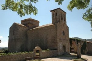 Aedes 1101. Kit de construccion en piedra Iglesia Sant Jaume de Frontanya. Base y decoracion incluida