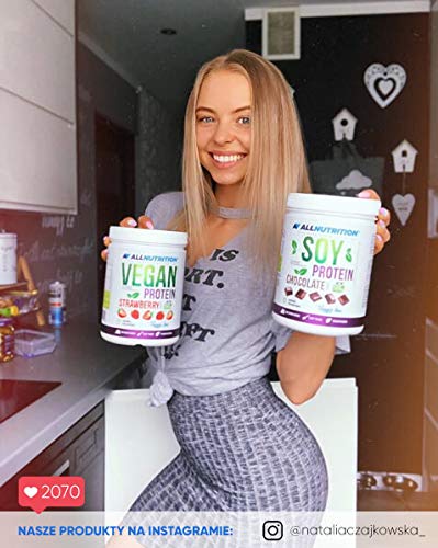 ALLNUTRITION La proteína vegana está basada en el aislamiento de proteína de soja y proteínas de otras 6 plantas que constituyen el 75% de la proteína pura en cada porción. ALLNUTRITION La proteína vegana está basada en el aislamiento de proteína de soja y proteínas de otras 6 plantas que constituyen el 75% de la proteína pura en cada porción.