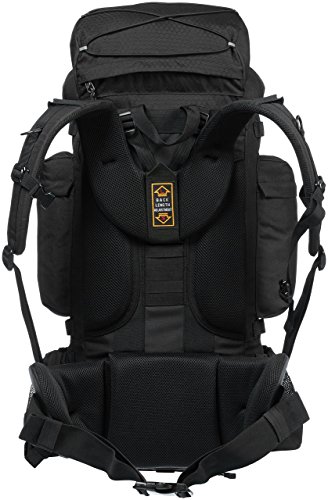 AmazonBasics - Mochila de senderismo con estructura interna y capa para lluvia, 55 L, Negro