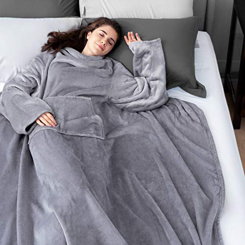 Bedsure Batamanta Polar Mujer Hombre Sofa - Manta con Mangas y Bolsillo para Pies de TV,Blanket Hoodie Suave y Acogedor,Gris,170x200cm