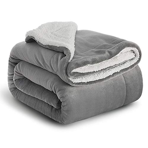 Bedsure Manta Reversible de Franela/Sherpa 150x200cm - Manta para Cama 90 de 100% Microfibra Extra Suave - Manta de Felpa Gris Bedsure Manta Reversible de Franela/Sherpa 150x200cm - Manta para Cama 90 de 100% Microfibra Extra Suave - Manta de Felpa Gris