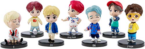 BTS mini figura de vinilo Jin, miembro banda coreana (Mattel GKH76)