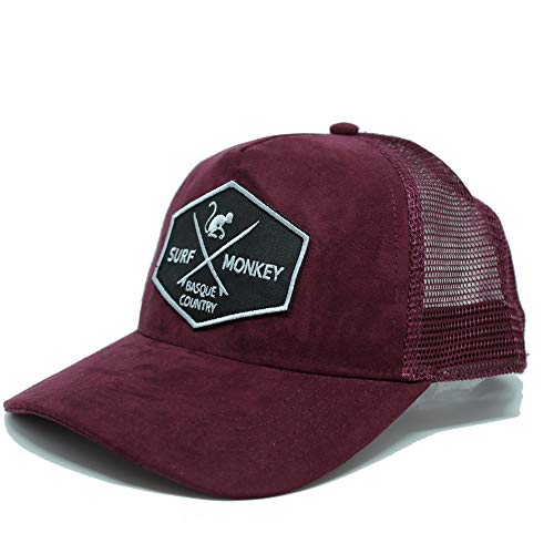 DRESSED IN MUSIC PLAY WITH ME Gorra Tipo Trucker de Ante - Visera Curvada - Gorra Ajustable Snapback - Parche Bordado Surf Monkey - Diseño de 5 Paneles 24/48h - Surfing The Basque Country (Granate) DRESSED IN MUSIC PLAY WITH ME Gorra Tipo Trucker de Ante - Visera Curvada - Gorra Ajustable Snapback - Parche Bordado Surf Monkey - Diseño de 5 Paneles 24/48h - Surfing The Basque Country (Granate)