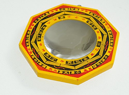 Espejo Bagua (Bagwa) para protección contra la energía negativa pasiva (cóncava inclinada hacia adentro). ESPEJOS FENG SHUI TRIGRAM PARA PROTECCIÓN Y BUENA SUERTE por Mystic East. Espejo Bagua (Bagwa) para protección contra la energía negativa pasiva (cóncava inclinada hacia adentro). ESPEJOS FENG SHUI TRIGRAM PARA PROTECCIÓN Y BUENA SUERTE por Mystic East.