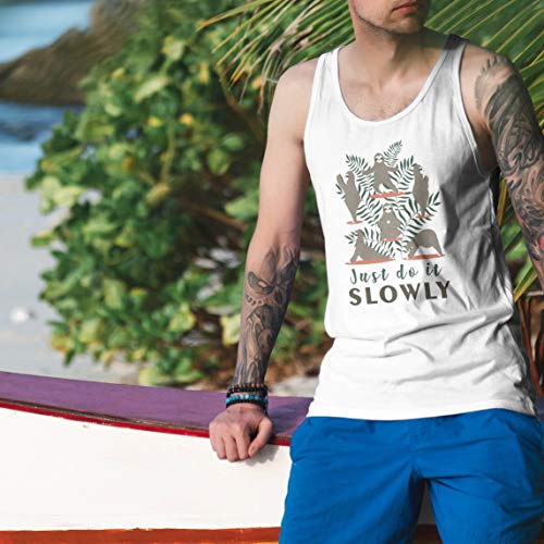 lepni.me Camisetas de Tirantes para Hombre Hazlo despacio Perezoso Perezoso Yoga Poses Cita Divertida (Medium Blanco Multicolor)