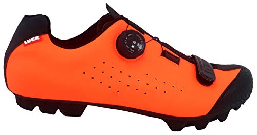 LUCK Zapatilla de Ciclismo MTB ÍCARO con Suela de Carbono y Sistema rotativo de precisión acompañada de un Velcro. (45 EU, Naranja)