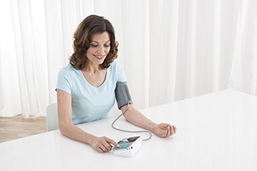 Medisana MTS Tensiómetro para el brazo, pantalla de arritmia, escala de colores de los semáforos de la OMS, para una medición precisa de la tensión arterial y del pulso con función de memoria Medisana MTS Tensiómetro para el brazo, pantalla de arritmia, escala de colores de los semáforos de la OMS, para una medición precisa de la tensión arterial y del pulso con función de memoria