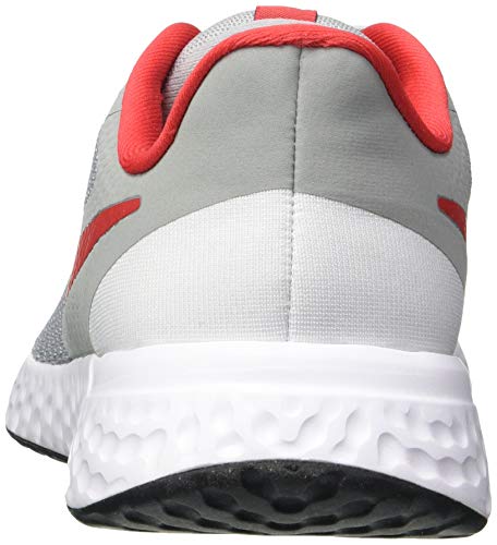 NIKE Revolution 5 (GS), Running Shoe Unisex Adulto, Gris (Light Smoke Grey/University Red-Photon Dust-White), 40 EU NIKE Revolution 5 (GS), Running Shoe Unisex Adulto, Gris (Light Smoke Grey/University Red-Photon Dust-White), 40 EU