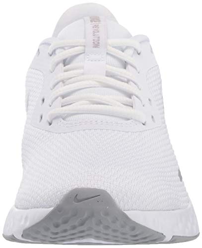 Nike Revolution 5, Zapatillas de Atletismo Mujer, Multicolor (White/Wolf Grey/Pure Platinum 100), 40 EU