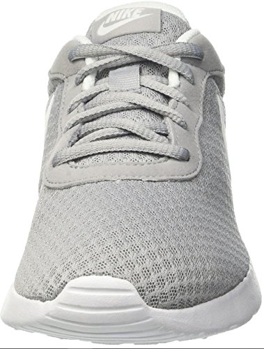 Nike Tanjun, Zapatillas de Running para Mujer, Gris (Wolf Grey/White), 38 EU