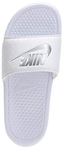 Nike Wmns Benassi JDI, Chanclas para Mujer, Blanco (White/Metallic Silver 102), 36.5 EU