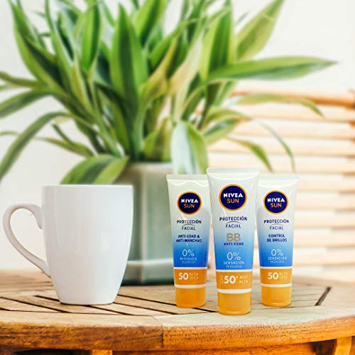 NIVEA SUN Protección Facial UV Control de Brillos FP50 (1 x 50 ml), crema solar facial, crema matificante con protección solar alta, 0% sensación pegajosa