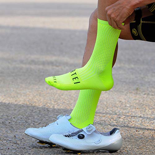 NORTEI Calcetines Amarillo Flúor para Ciclismo, MTB y Running de Caña Alta para Hombre y Mujer – Absolute Yellow (S-M (38-42))