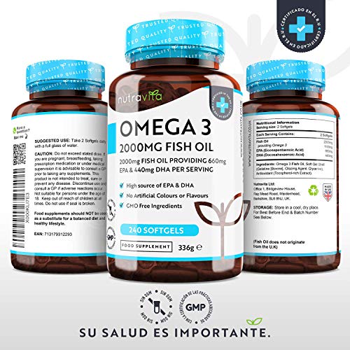 Omega 3 (2000 mg) - 660 mg de EPA y 440 mg de DHA - 240 Capsulas de Gel Suave de Aceite de Pescado Puro (Suministro para 4 meses) - Hecho en el Reino Unido por Nutravita