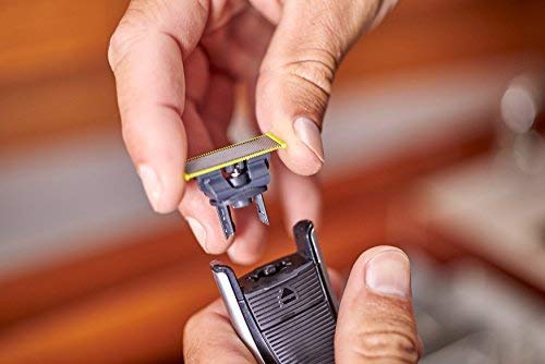Philips QP220/50 - Cuchilla de recambio para Philips OneBlade, 2 cuchillas Philips QP220/50 - Cuchilla de recambio para Philips OneBlade, 2 cuchillas