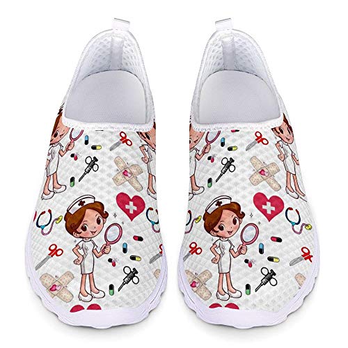 POLERO Zapatillas sin Cordones con Estampado de Enfermera para Mujer Zapatillas de Caminar Planas de Malla Transpirable Casual Zapatos de Trabajo livianos Senderismo Trotar, Blanco, Talla 39 POLERO Zapatillas sin Cordones con Estampado de Enfermera para Mujer Zapatillas de Caminar Planas de Malla Transpirable Casual Zapatos de Trabajo livianos Senderismo Trotar, Blanco, Talla 39