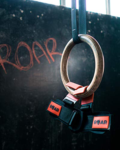 Roar® Ganchos de Metal para Levantamiento de Peso con Barra, Agarres para Gym, Agarraderas Gimnasio, Agarre Gimnasio, Correas de Agarre Gimnasio, Weightlifting Hooks, Straps (Rojo)