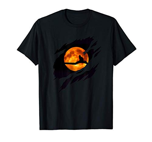 Silueta de gato negro con luna llena y efecto desgarro Camiseta