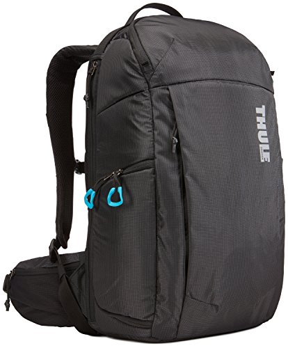 Thule TAC-106 Mochila Nylon Negro - Mochila para portátiles y netbooks (Nylon, Negro, Monótono, Unisex, 39,6 cm (15.6"), Bolsillo Frontal, Bolsillo Lateral), Única