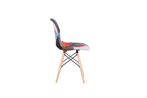 Un conjunto con 4 sillas de comedor hechas de patchwork moderno en estilo nórdico tapizados con tela patchwork y silla de marco de madera en estilo escandinavo (rojo)