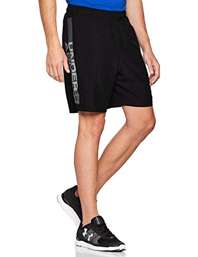 Under Armour Woven Graphic Wordmark Shorts Pantalones de hombre, pantalón corto ultraligero y transpirable, cómodo y ancho pantalón de deporte, Black/Zinc Gray (001), LG