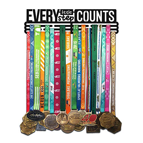 United Medals Every Little Step Counts Medalla Percha | Acero Recubierto de Polvo Negro (43cm / 48 Medallas) Soporte para Medallas Deportivas United Medals Every Little Step Counts Medalla Percha | Acero Recubierto de Polvo Negro (43cm / 48 Medallas) Soporte para Medallas Deportivas