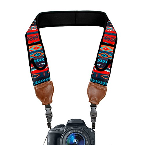 USA Gear TrueSHOT Correa Camara Reflex, Bolsillos para Accesorios y Hebillas de Liberación Rápida - Compatible con Canon, Nikon, Sony, Olympus, Pentax, Fujifilm y más - Diseño con Aztec