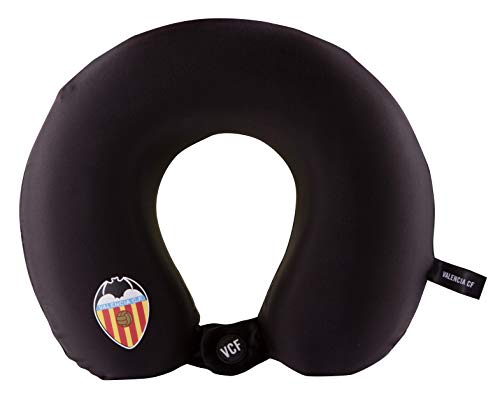 Valencia Club de Fútbol - Pack de Viaje Maleta y Accesorios - Producto Oficial del Equipo Temporada 19/20. Incluye Almohada Cervical, Organizador de Equipaje, Neceser, Antifaz y Etiqueta de Equipaje. Valencia Club de Fútbol - Pack de Viaje Maleta y Accesorios - Producto Oficial del Equipo Temporada 19/20. Incluye Almohada Cervical, Organizador de Equipaje, Neceser, Antifaz y Etiqueta de Equipaje.