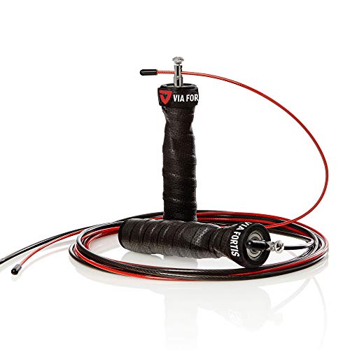 VIA FORTIS Comba (con pesos – Speed Rope para calist henics, Crossfit, cajas y fitness – con rodamiento de bolas, 2 cuerdas de acero y funda – para todos los tamaños Cuerpo (Longitud Ajustable) VIA FORTIS Comba (con pesos – Speed Rope para calist henics, Crossfit, cajas y fitness – con rodamiento de bolas, 2 cuerdas de acero y funda – para todos los tamaños Cuerpo (Longitud Ajustable)
