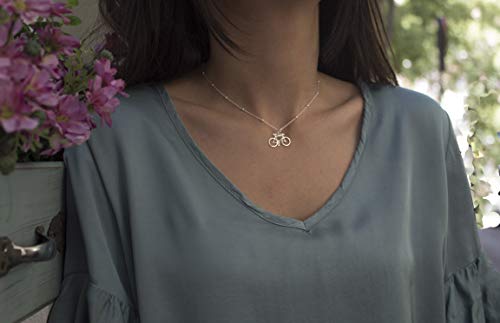 WANDA PLATA Collar con Colgante Bicicleta para Mujer en Plata de Ley 925, Gargantilla Choker Bici con Cadena 36 cm+5 cm ext, Joyería en Caja de Regalo WANDA PLATA Collar con Colgante Bicicleta para Mujer en Plata de Ley 925, Gargantilla Choker Bici con Cadena 36 cm+5 cm ext, Joyería en Caja de Regalo