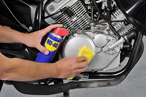 WD-40 Producto Multi-Uso Doble Acción - Spray 400ml - Aplicación amplia o precisa. Lubrica, Afloja, Protege del óxido, Dieléctrico, Limpia metales y plásticos y Desplaza la humedad WD-40 Producto Multi-Uso Doble Acción - Spray 400ml - Aplicación amplia o precisa. Lubrica, Afloja, Protege del óxido, Dieléctrico, Limpia metales y plásticos y Desplaza la humedad