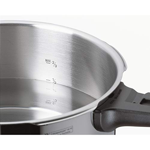 WMF Perfect Plus - Set con Olla Rápida, Diámetro 22 cm, Capacidad 4.5 l y Cuerpo, Capacidad 3 l, sin Portacomidas WMF Perfect Plus - Set con Olla Rápida, Diámetro 22 cm, Capacidad 4.5 l y Cuerpo, Capacidad 3 l, sin Portacomidas