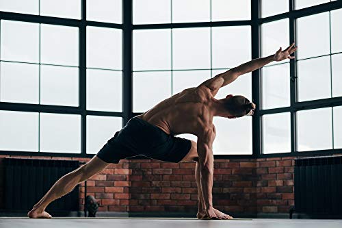 YogaAddict - Pantalones cortos de yoga para hombre, secado rápido, sin bolsillos, para cualquier yoga (Bikram, Hot Yoga, Hatha, Ashtanga), pilates, gimnasio, negro con forro interior - Talla L