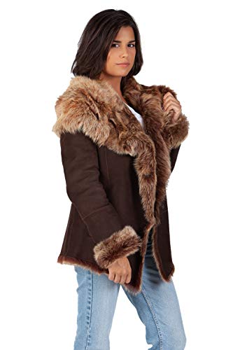 Akor Outlet | Chaqueta de Doble faz con Capucha realizada Toscana anteada de Pelo Largo | Chaqueta Mujer confeccionada en España | Precio recomendao 1.295,00€ (42) Akor Outlet | Chaqueta de Doble faz con Capucha realizada Toscana anteada de Pelo Largo | Chaqueta Mujer confeccionada en España | Precio recomendao 1.295,00€ (42)