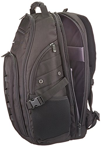 AmazonBasics Adventure - Mochila para portátil de hasta 17 pulgadas