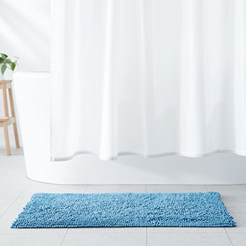 AmazonBasics - Alfombrilla de baño, antideslizante, de microfibra, 0,53 x 0,86 m, Azul lago