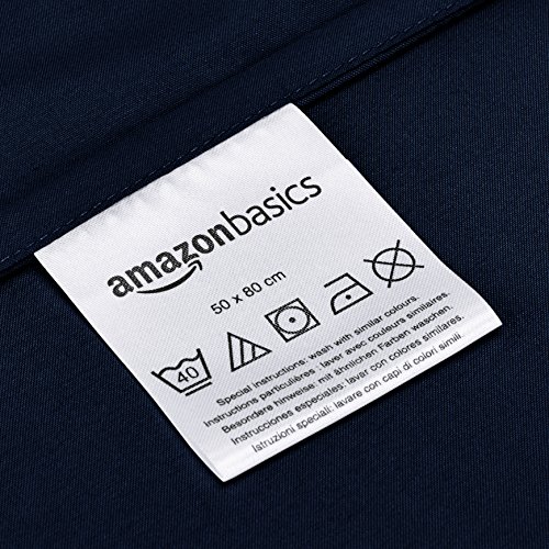 AmazonBasics - Juego de fundas de edredón y de almohada de microfibra, 135 x 200 cm + 1 funda 50 x 80 cm - Azul marino AmazonBasics - Juego de fundas de edredón y de almohada de microfibra, 135 x 200 cm + 1 funda 50 x 80 cm - Azul marino
