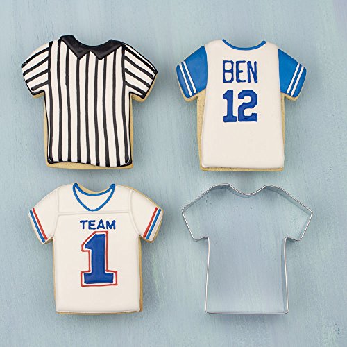 Ann Clark Cookie Cutters Juego de 4 cortadores de galletas camiseta deportiva / jersey con libro de recetas, camiseta pequeña, camiseta grande, camiseta sin mangas y jersey