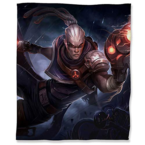 ARYAGO Manta decorativa ultra afelpada 130 x 153 cm, League Legends mullida y acogedora manta para sofá, arma de alquiler Lucian