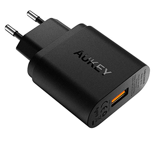 AUKEY Quick Charge 3.0 Cargador USB, Cargador de Red 18W [Qualcomm Certificado] Cargador Móvil para iPhone 11 Pro Max/XS/XR, iPad Pro/ Air, Samsung Galaxy S9/ S8/ Note 8, LG, HTC y más