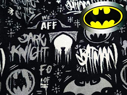 Batman Pijama Entero para Niños, Pijama De Una Pieza, Forro Polar Suave Y Acogedor, Onesie Infantil, Diseño Capucha 3D, Brilla En La Oscuridad! Regalo para Niños! 7-8 Años Batman Pijama Entero para Niños, Pijama De Una Pieza, Forro Polar Suave Y Acogedor, Onesie Infantil, Diseño Capucha 3D, Brilla En La Oscuridad! Regalo para Niños! 7-8 Años