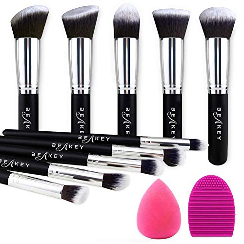 BEAKEY Set de Brochas de Maquillaje Profesional, Synthetic Kabuki Premium para Base Polvos Colorete Contorno, con Esponja y Limpiador de Cepillo (10+2 Piezas, Negro/Plateado) BEAKEY Set de Brochas de Maquillaje Profesional, Synthetic Kabuki Premium para Base Polvos Colorete Contorno, con Esponja y Limpiador de Cepillo (10+2 Piezas, Negro/Plateado)