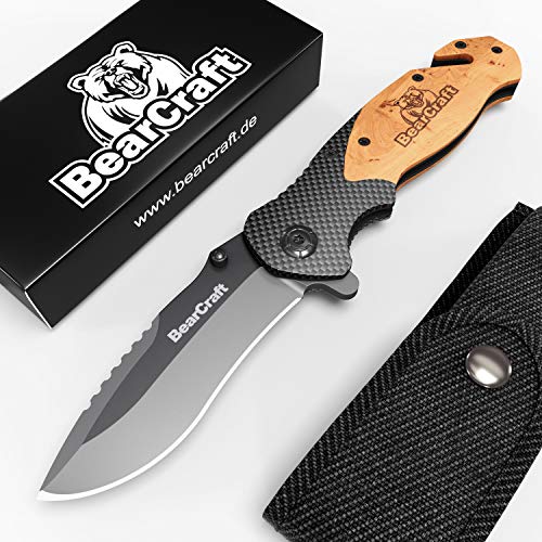 BearCraft Cuchillo Plegable en diseño de Carbono con ** eBook Gratis ** | Cuchillo de Bolsillo de Supervivencia | Cuchillo de Rescate de una Mano con Cortador de Vidrio y Cortador de cinturón