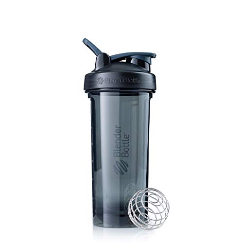 BlenderBottle Pro24 - Botella de agua, Botella mezcladora de batidos de proteínas, con batidor Blenderball, libre de BPA, 710ml - negro