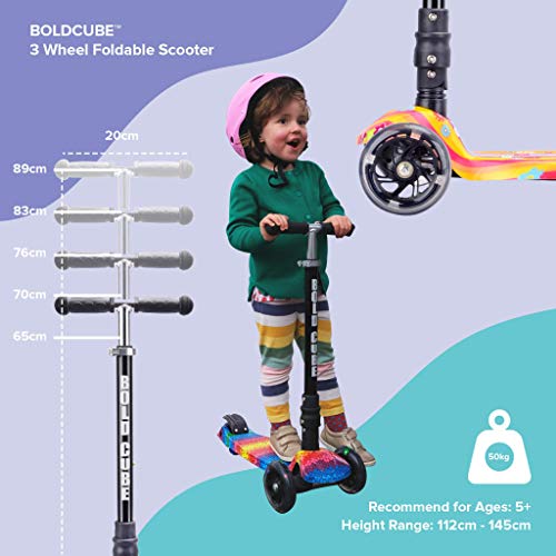 BOLDCUBE Patinete de Tres 3 Ruedas - para niños de 5+ años - Plegable - Altura Manillar y Asas Ajustables - Tres Ruedas Iluminadas LED - Incline el Volante hacia el Lado Que Desea Cruzar (Grafiti)