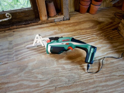 Bosch Keo 0600861900 - Sierra de jardín a batería (Tiempo de carga de la batería: 3.5 H, 10.8 V) Bosch Keo 0600861900 - Sierra de jardín a batería (Tiempo de carga de la batería: 3.5 H, 10.8 V)